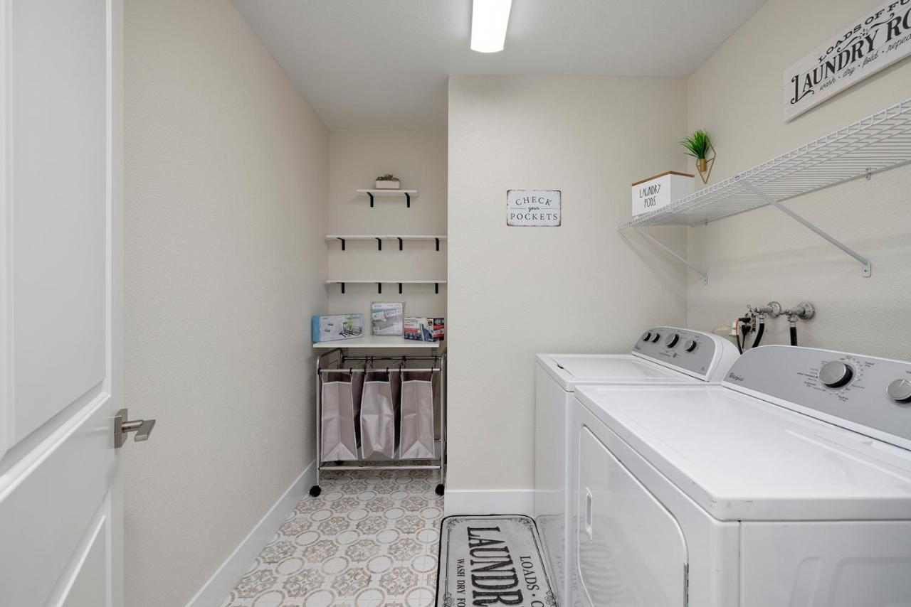לאס וגאס Single Story Minutes From Summerlin With Rv Parking & Dog Friendly מראה חיצוני תמונה